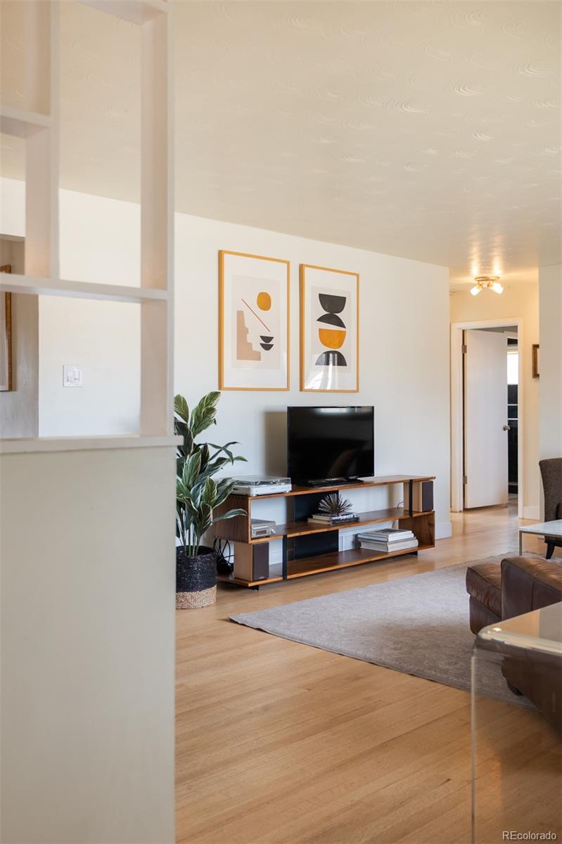 MLS Image #9 for 10600 e 23rd avenue,aurora, Colorado