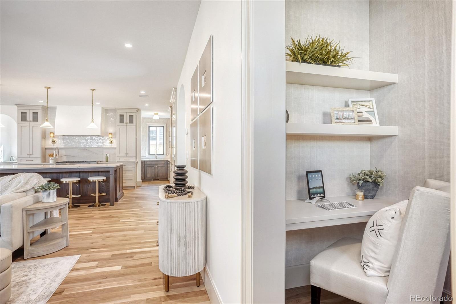 MLS Image #14 for 1842 s corona street,denver, Colorado