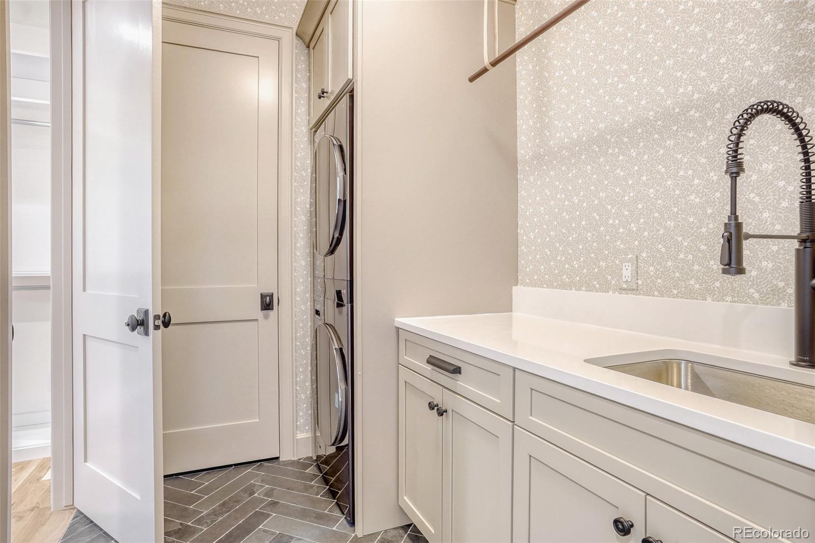 MLS Image #25 for 1842 s corona street,denver, Colorado