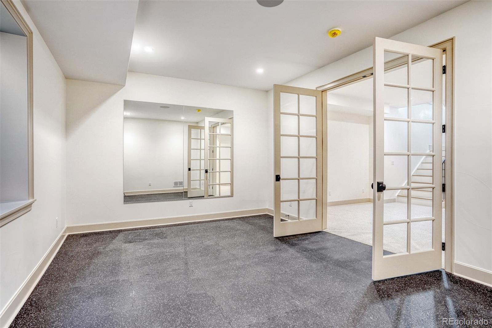 MLS Image #28 for 1842 s corona street,denver, Colorado