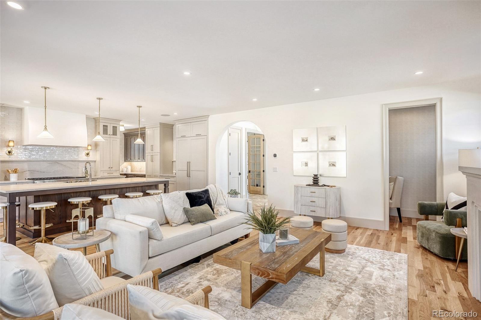 MLS Image #7 for 1842 s corona street,denver, Colorado