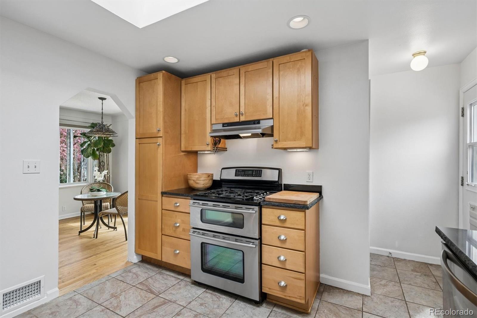 MLS Image #6 for 4695 s clarkson street,englewood, Colorado