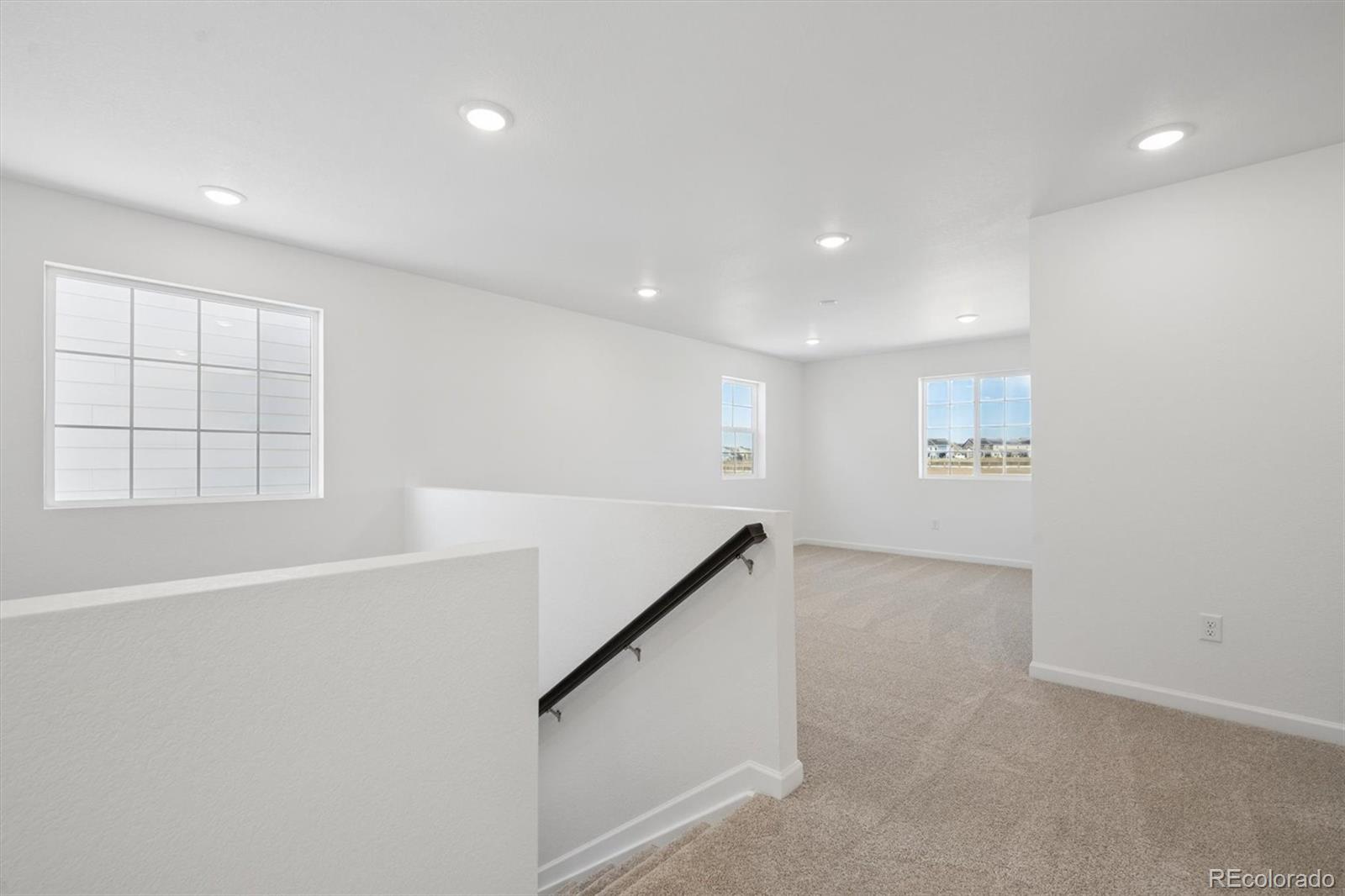 MLS Image #11 for 414 s rifle street,aurora, Colorado