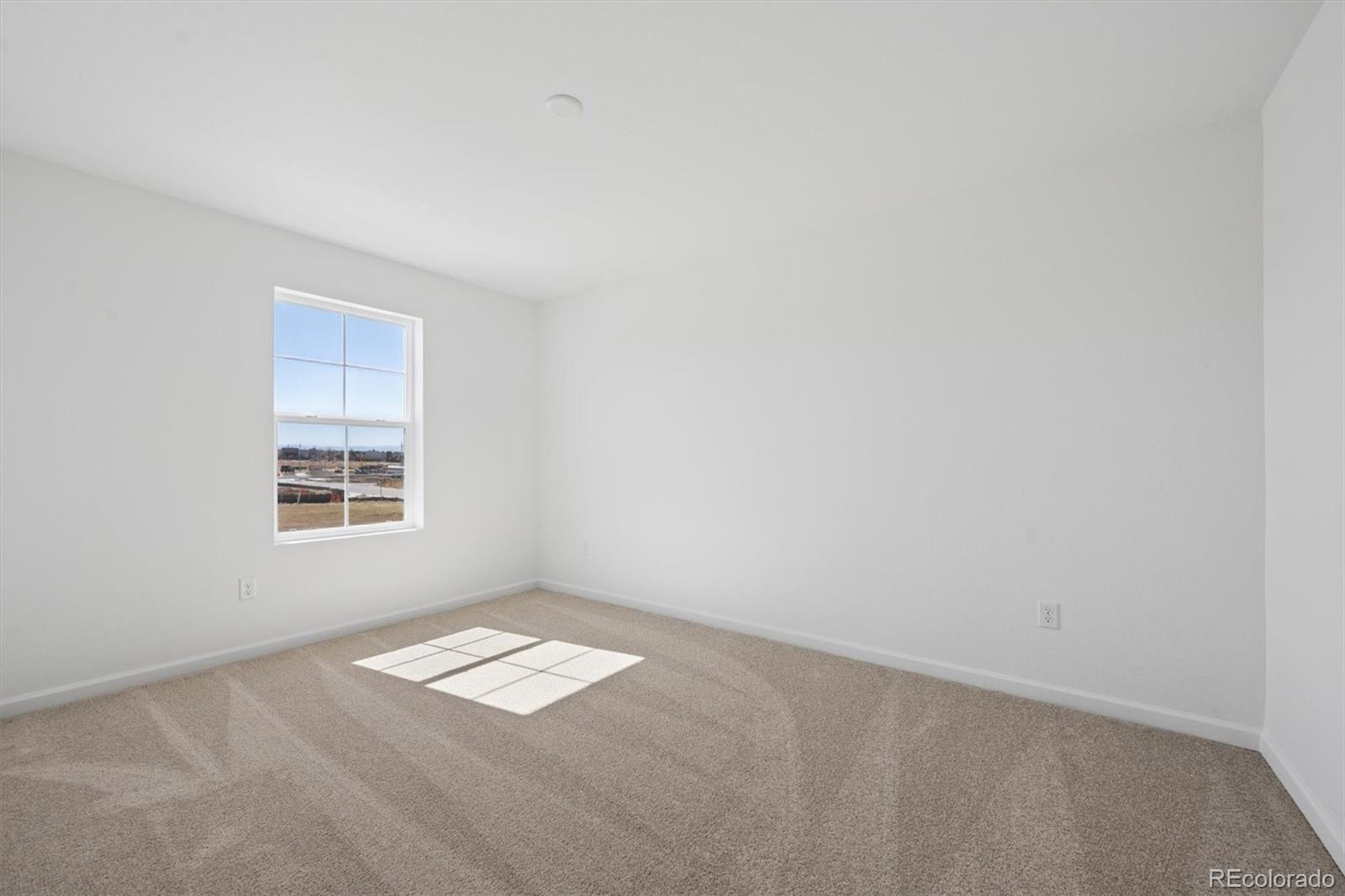 MLS Image #15 for 414 s rifle street,aurora, Colorado