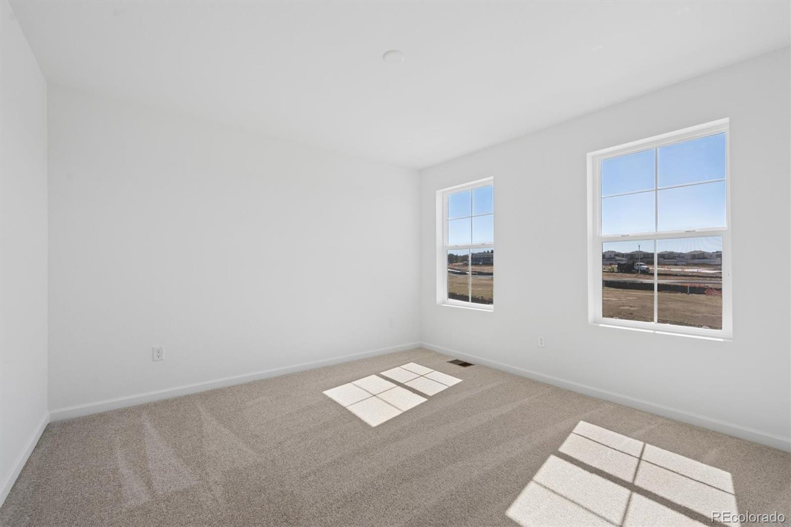 MLS Image #16 for 414 s rifle street,aurora, Colorado