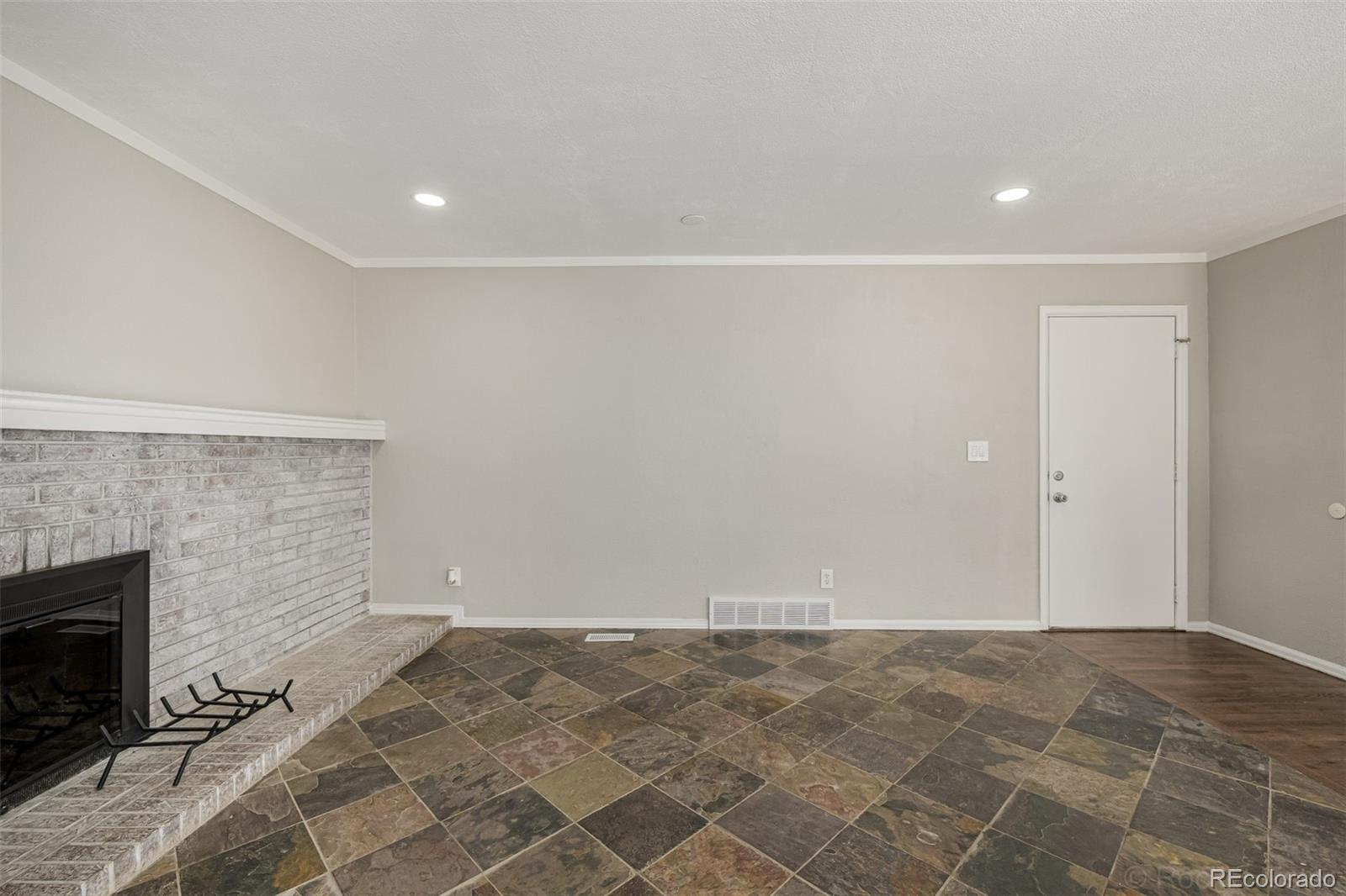 MLS Image #24 for 15885 e kepner drive,aurora, Colorado