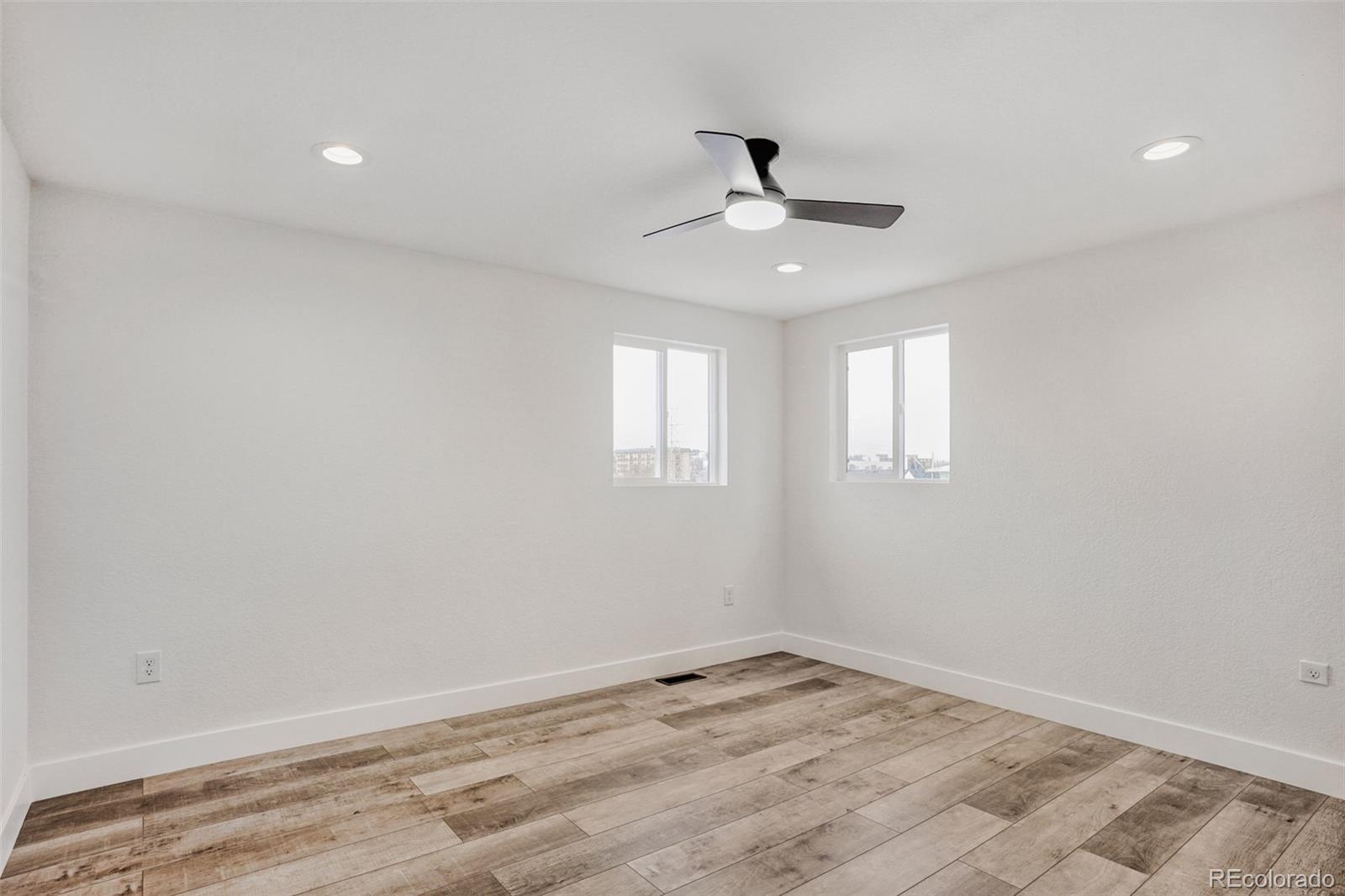 MLS Image #11 for 1057  meade street,denver, Colorado
