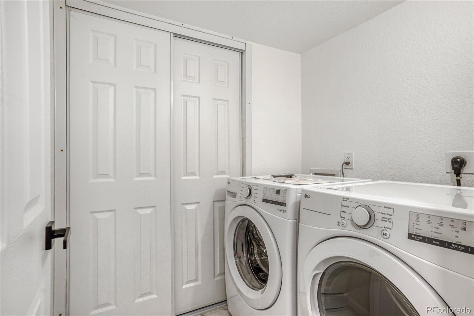MLS Image #23 for 1057  meade street,denver, Colorado