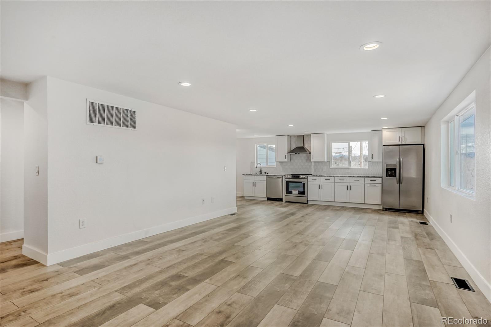 MLS Image #7 for 1057  meade street,denver, Colorado