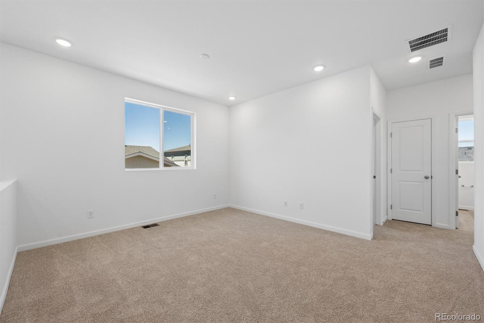 MLS Image #10 for 6607 n nepal court,aurora, Colorado