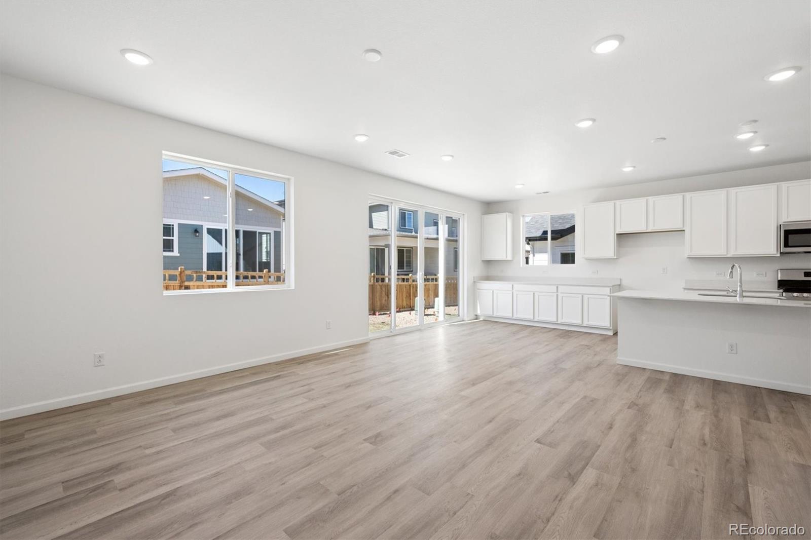 MLS Image #5 for 6607 n nepal court,aurora, Colorado