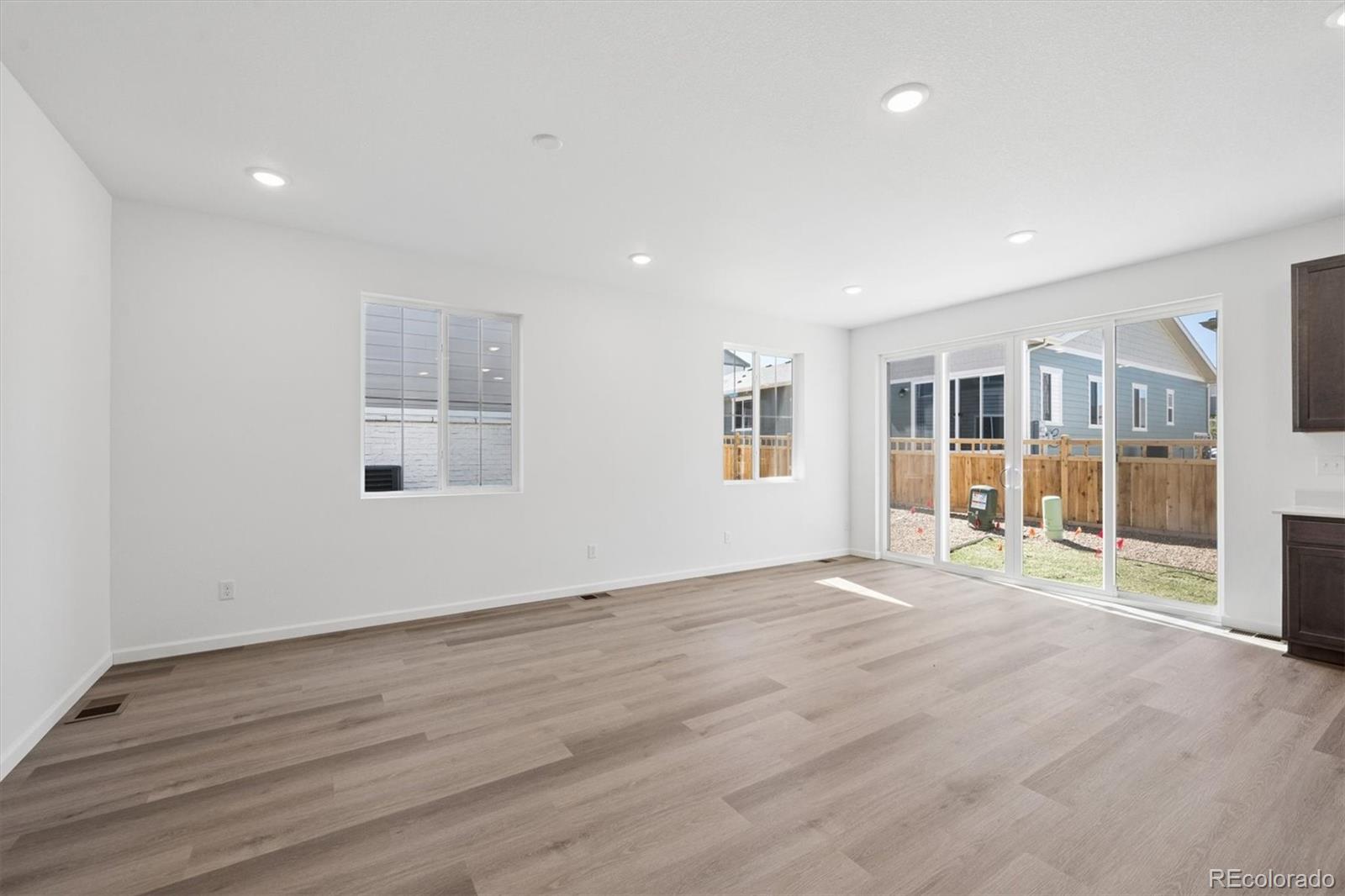 MLS Image #13 for 6617 n nepal court,aurora, Colorado