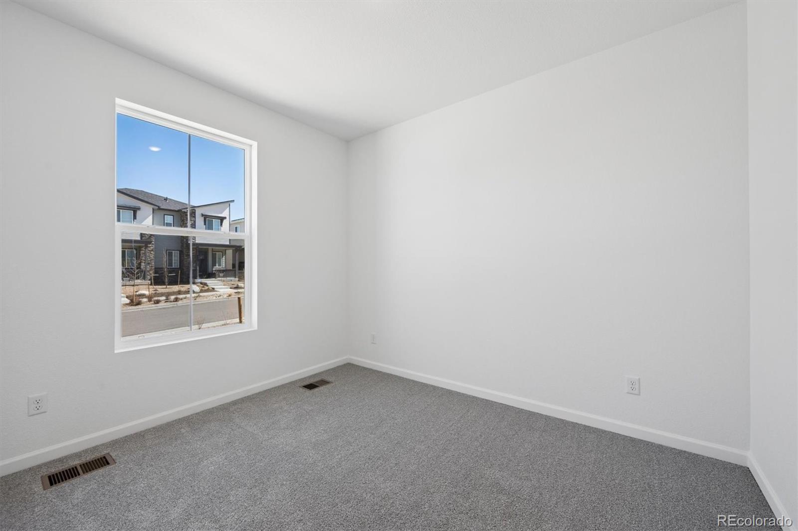MLS Image #2 for 6617 n nepal court,aurora, Colorado