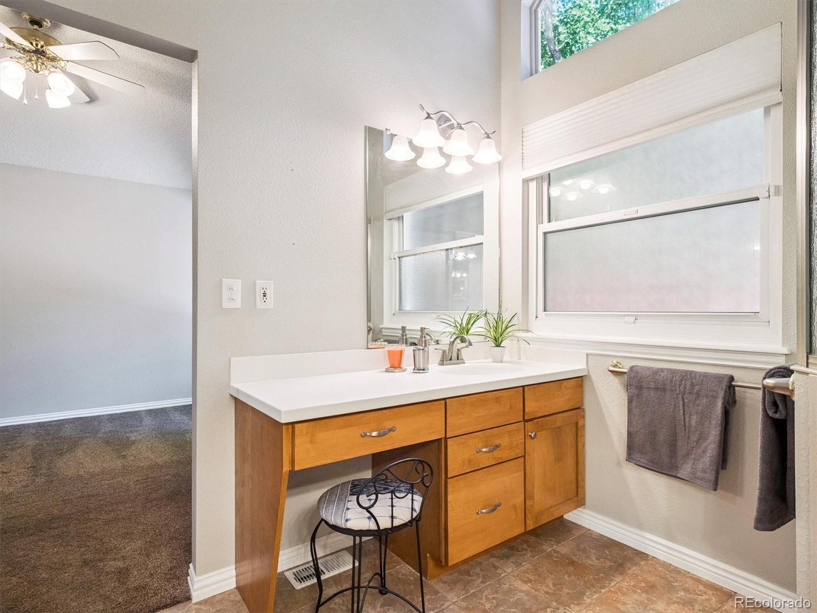 MLS Image #13 for 2242 s moline court,aurora, Colorado