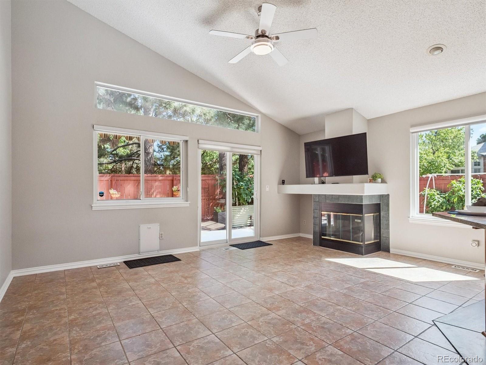 MLS Image #4 for 2242 s moline court,aurora, Colorado