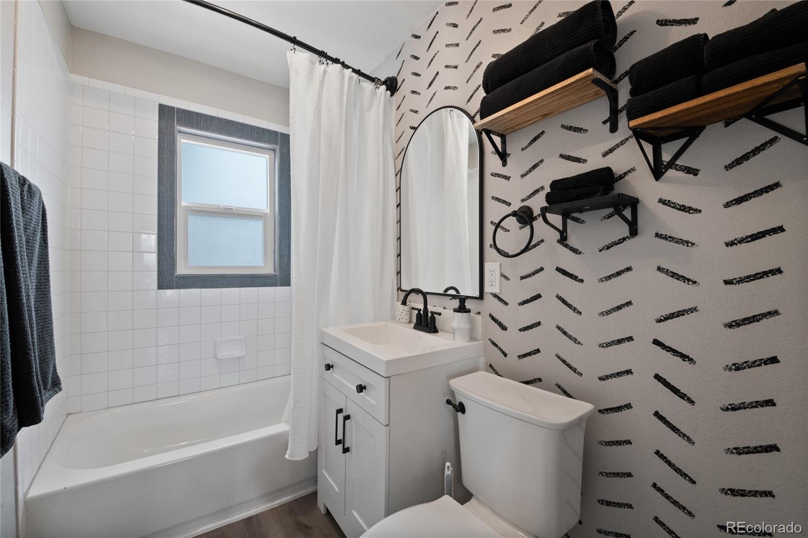 MLS Image #5 for 2045  eaton street,edgewater, Colorado