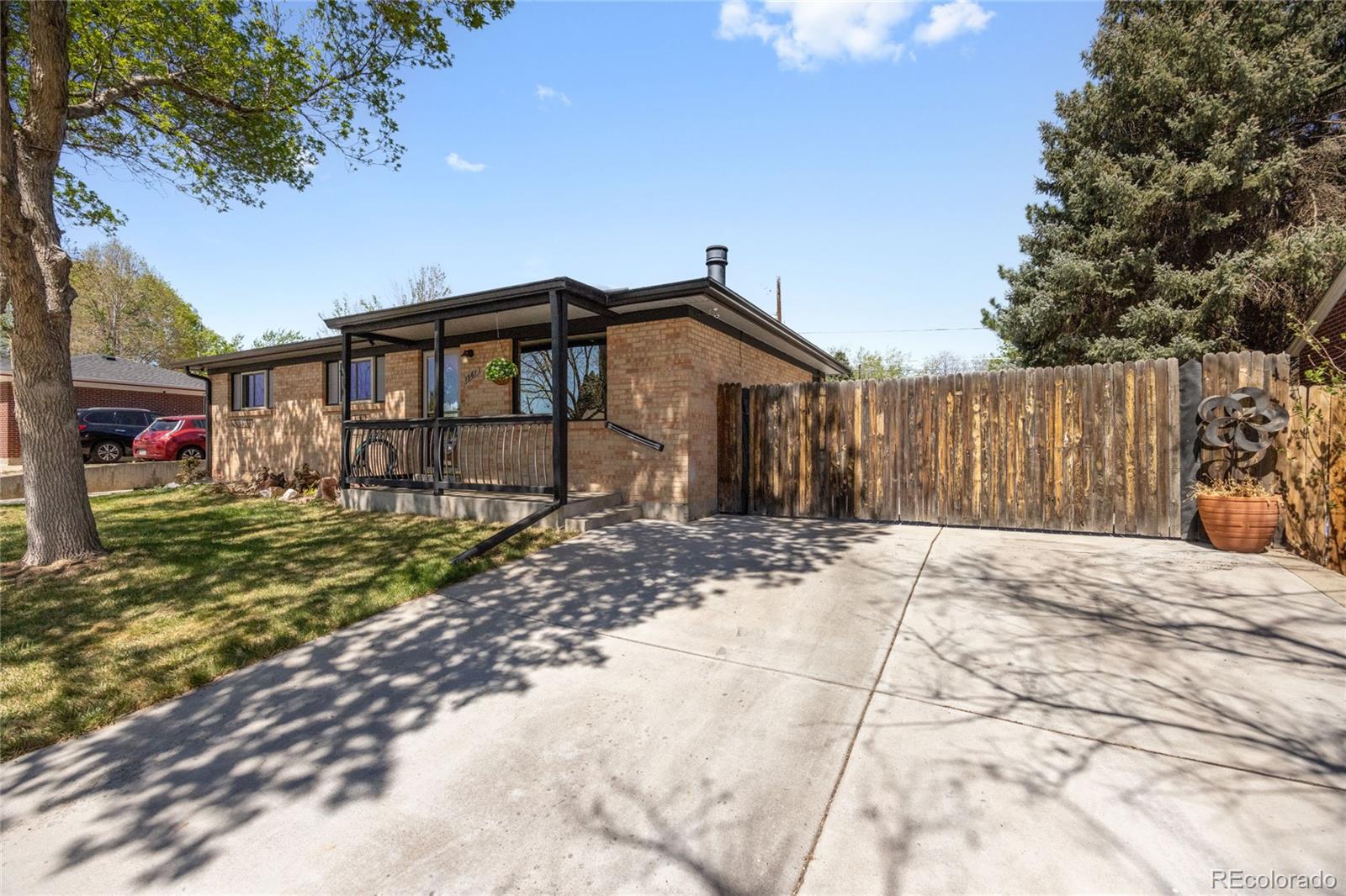 MLS Image #27 for 1961  phillips drive,northglenn, Colorado