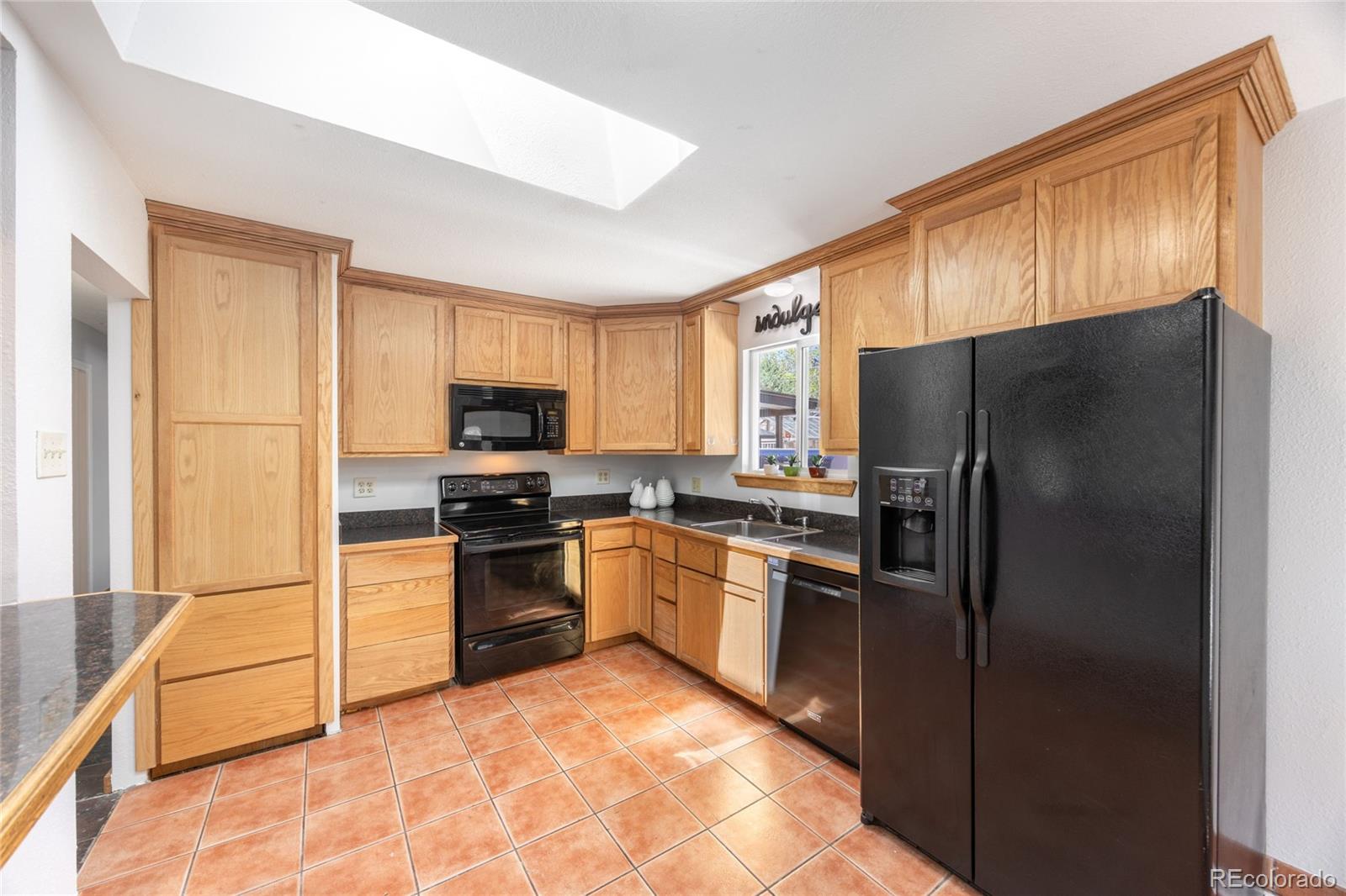 MLS Image #7 for 1961  phillips drive,northglenn, Colorado