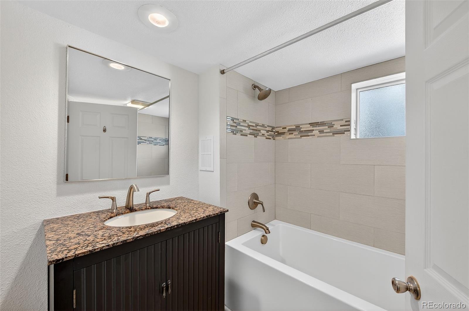 MLS Image #31 for 1241 s josephine street,denver, Colorado