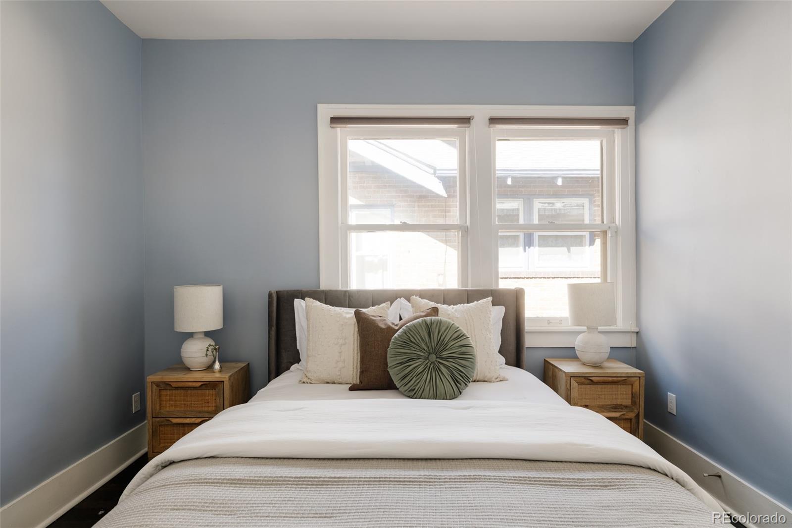 MLS Image #12 for 2218  cherry street,denver, Colorado