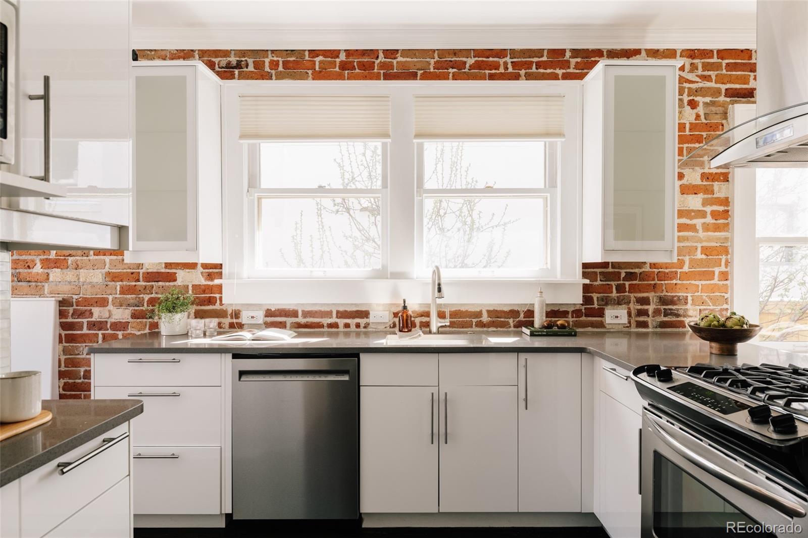MLS Image #8 for 2218  cherry street,denver, Colorado