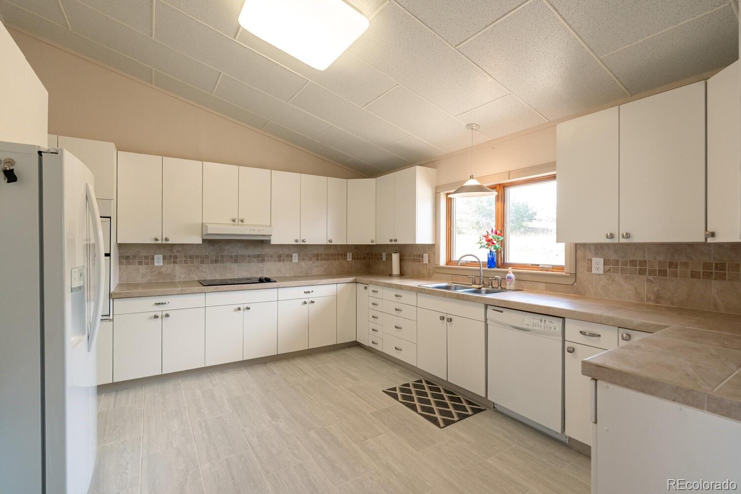 MLS Image #14 for 80  moose trail,walsenburg, Colorado
