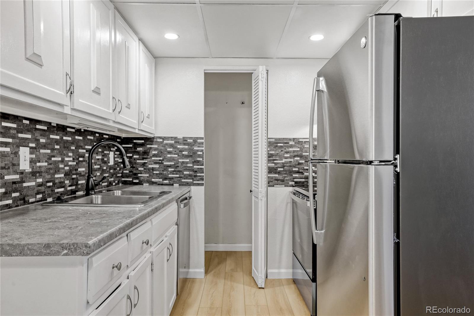 MLS Image #3 for 1350  golden circle 308,golden, Colorado