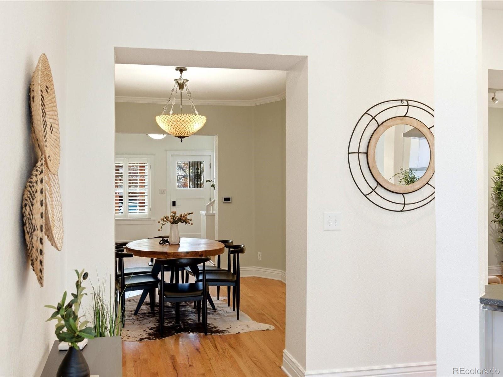 MLS Image #10 for 1346  steele street,denver, Colorado