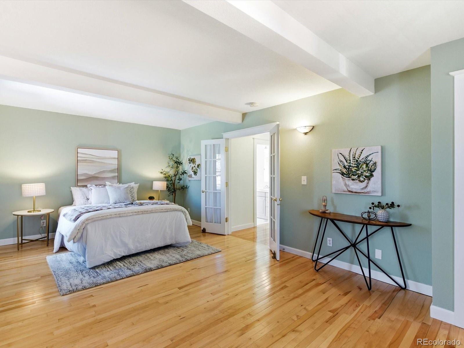 MLS Image #17 for 1346  steele street,denver, Colorado