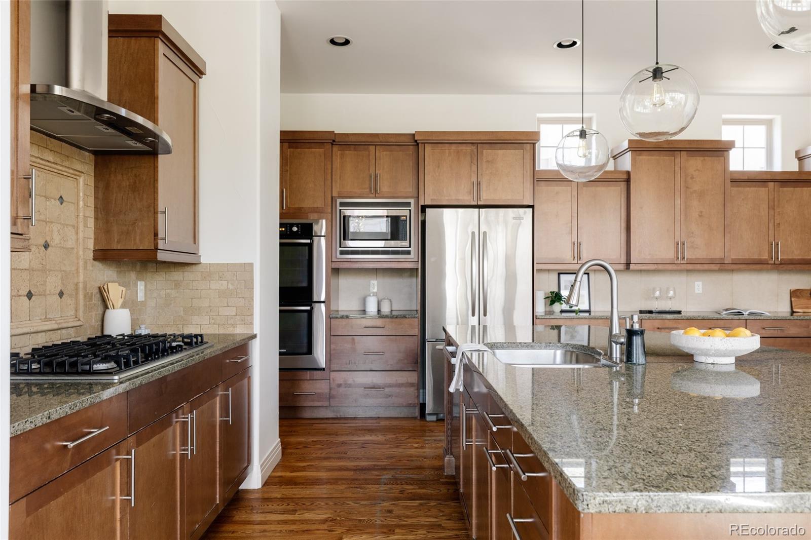 MLS Image #5 for 9091 e 33rd avenue,denver, Colorado