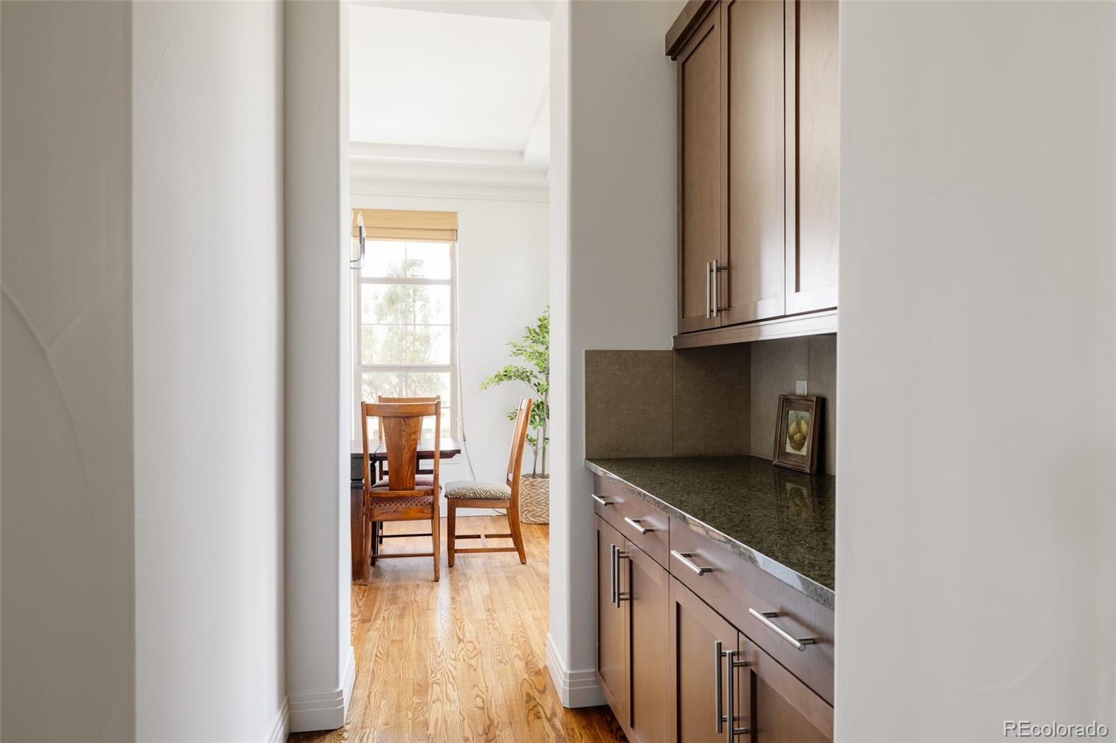 MLS Image #7 for 9091 e 33rd avenue,denver, Colorado