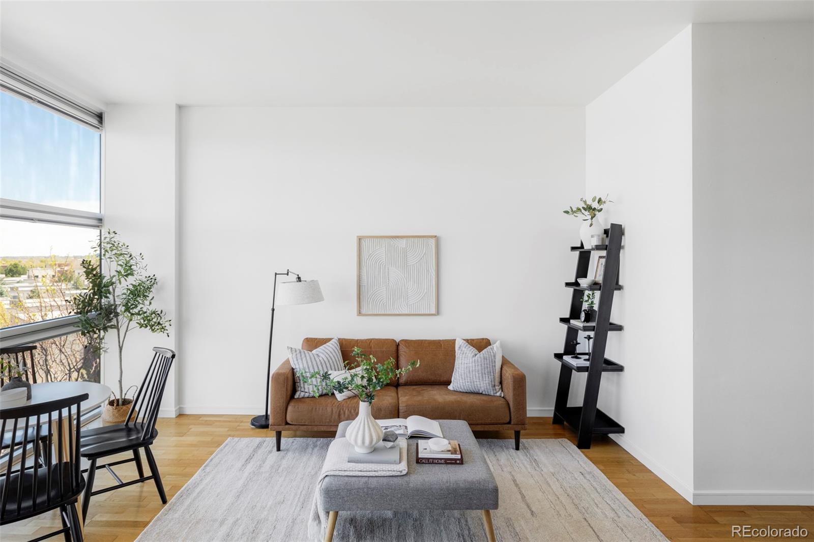 MLS Image #12 for 2958  syracuse street 406,denver, Colorado