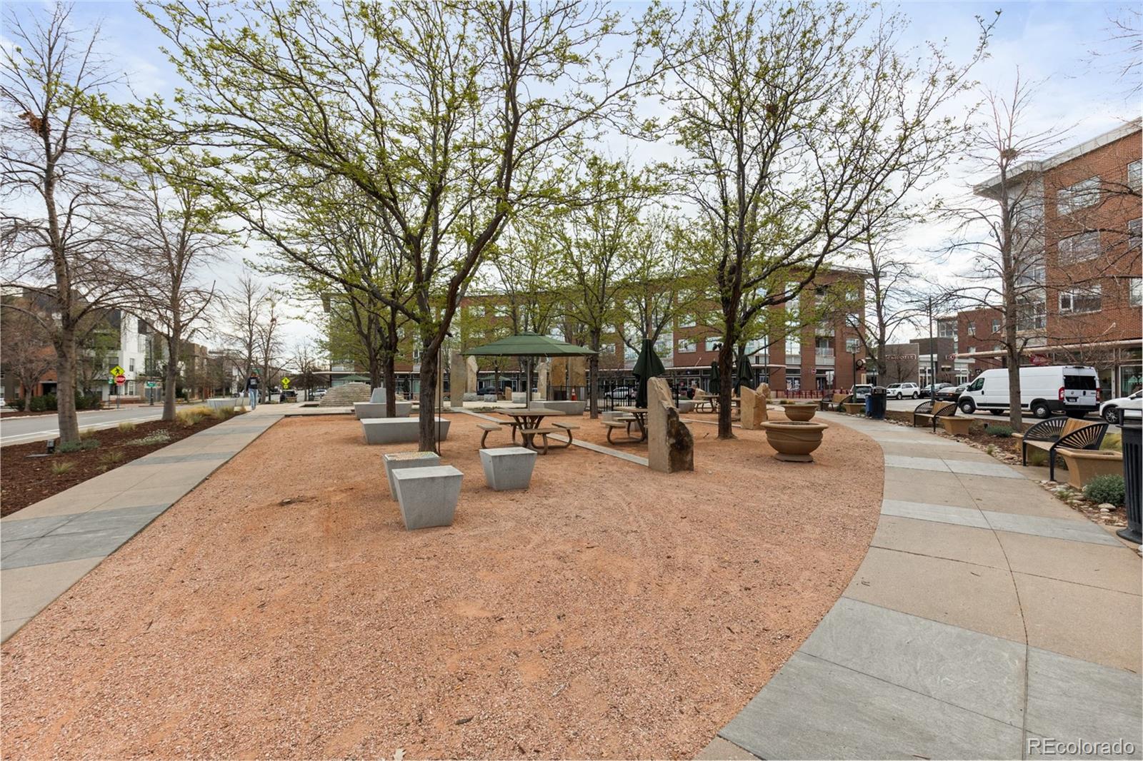 MLS Image #26 for 2958  syracuse street 406,denver, Colorado