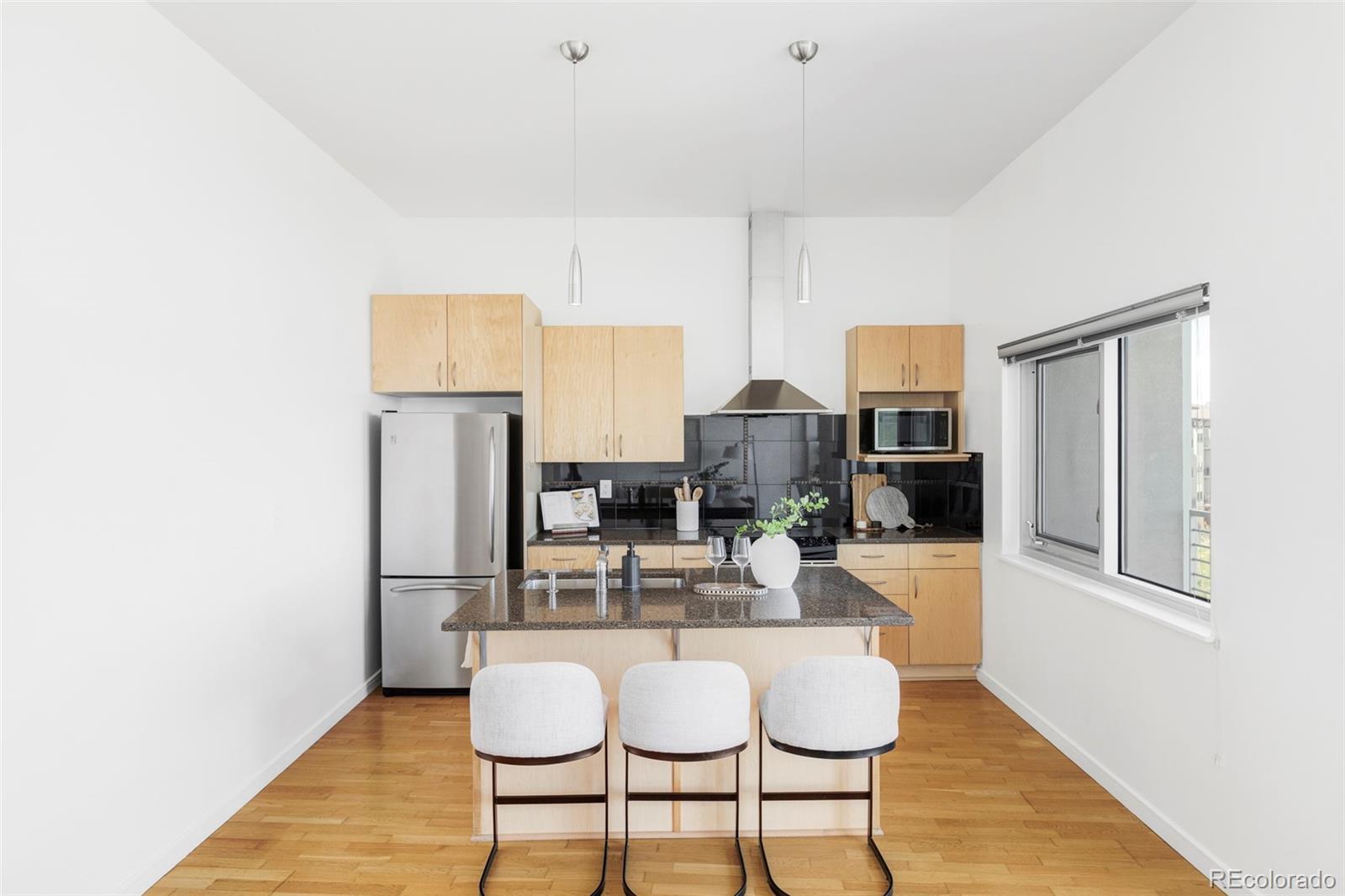 MLS Image #3 for 2958  syracuse street 406,denver, Colorado