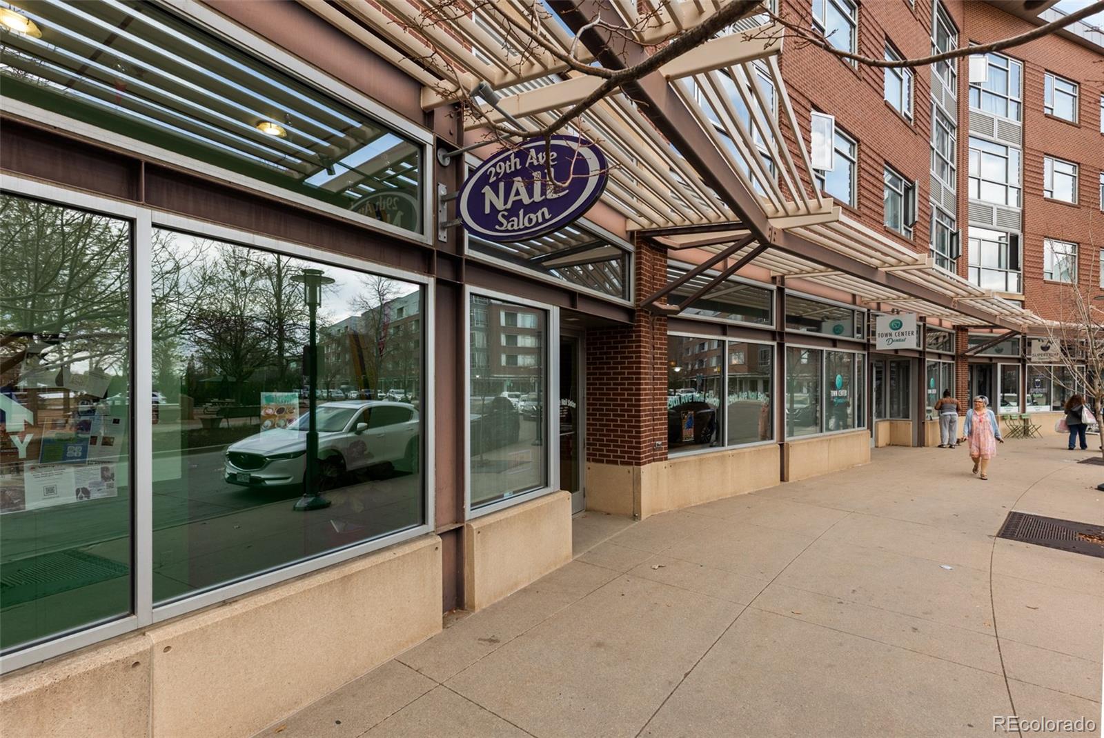 MLS Image #33 for 2958  syracuse street 406,denver, Colorado
