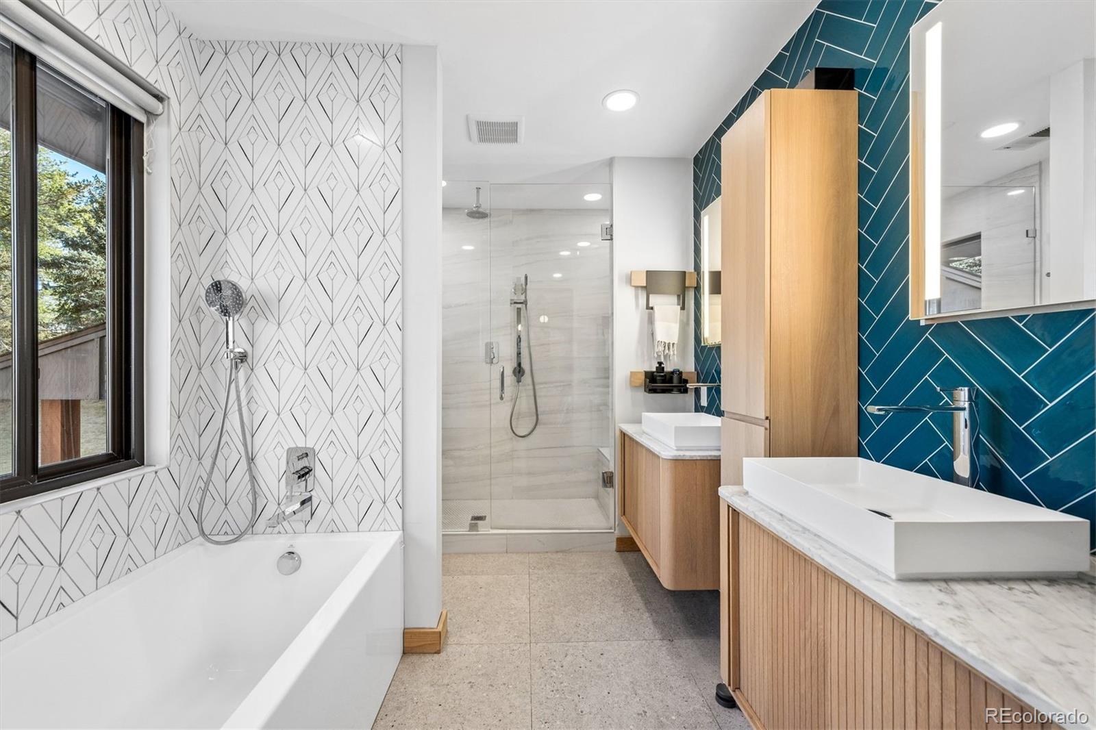 MLS Image #25 for 6650 e colorado drive,denver, Colorado