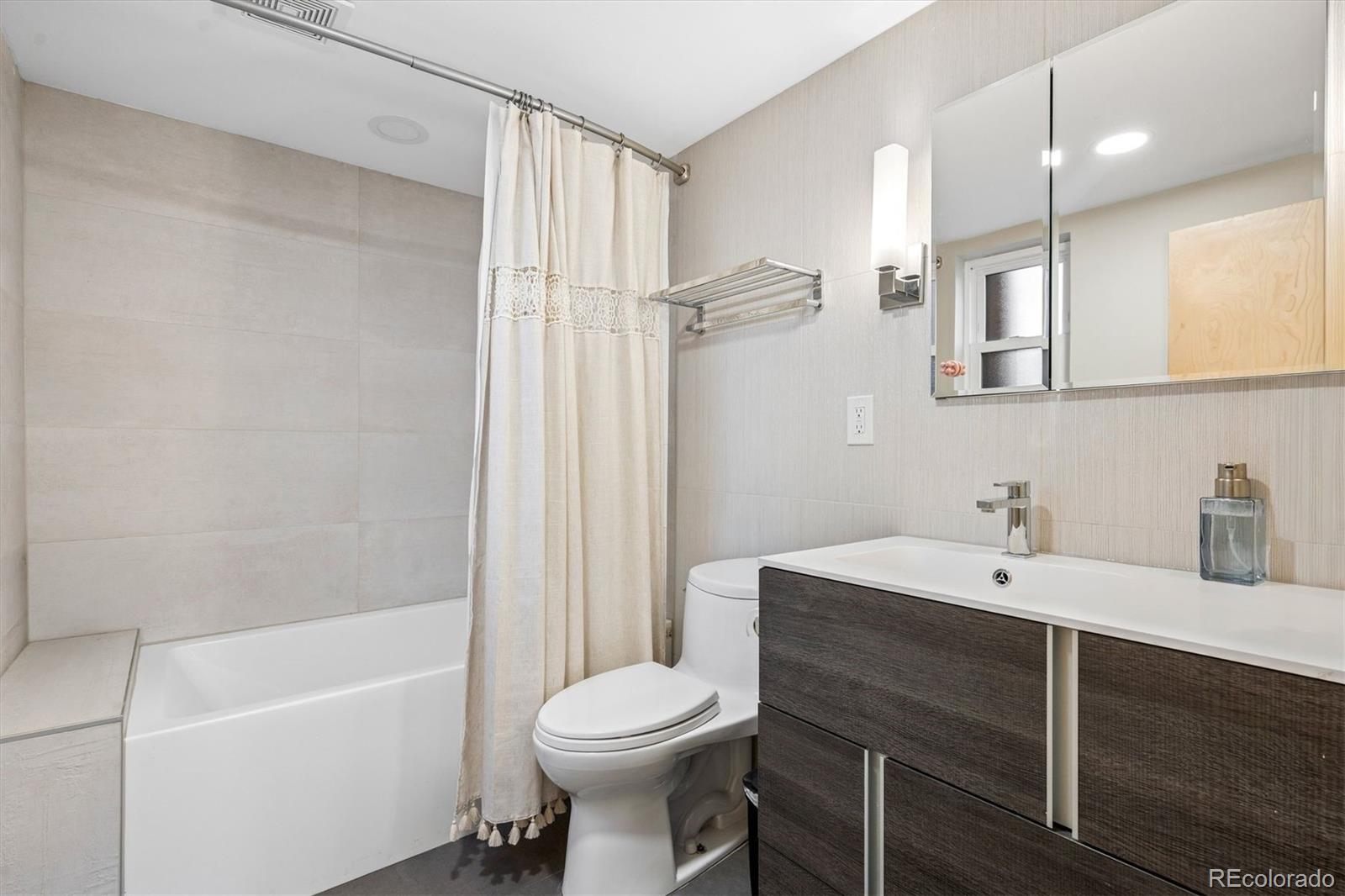MLS Image #30 for 6650 e colorado drive,denver, Colorado