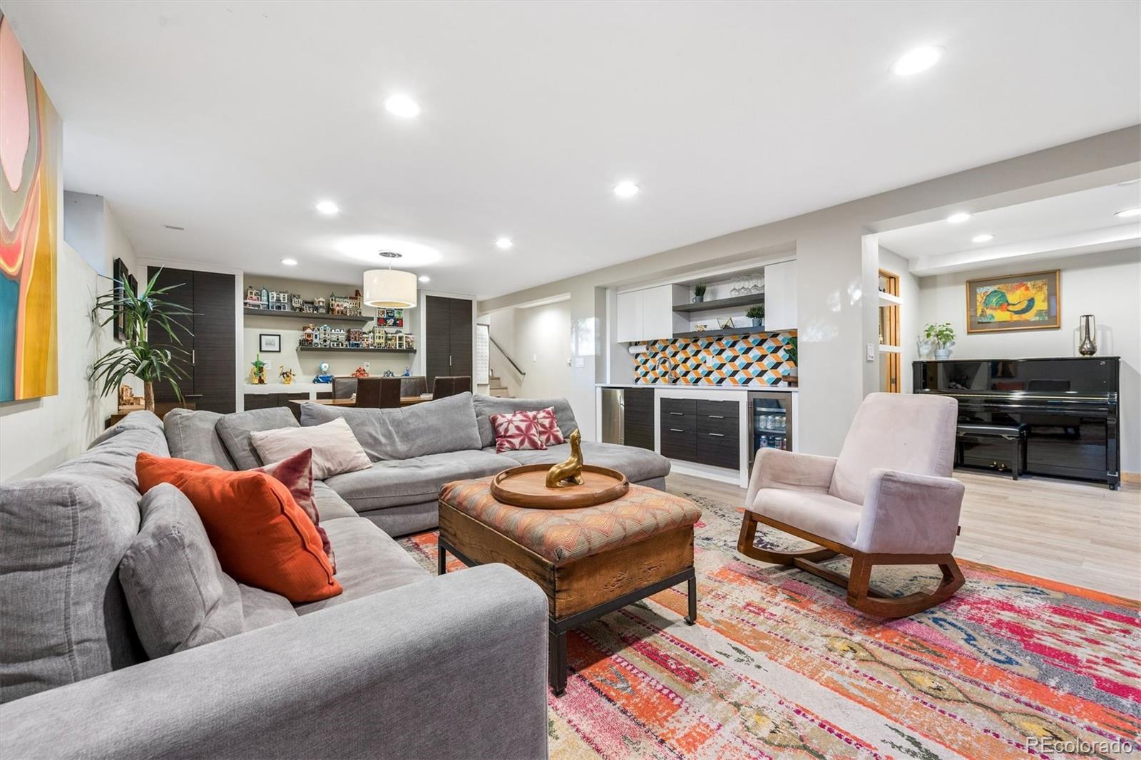 MLS Image #31 for 6650 e colorado drive,denver, Colorado