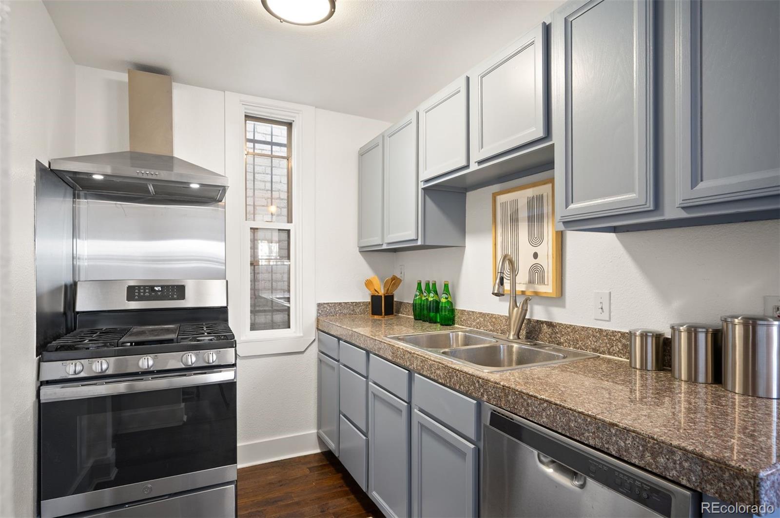 MLS Image #14 for 667  elati street,denver, Colorado