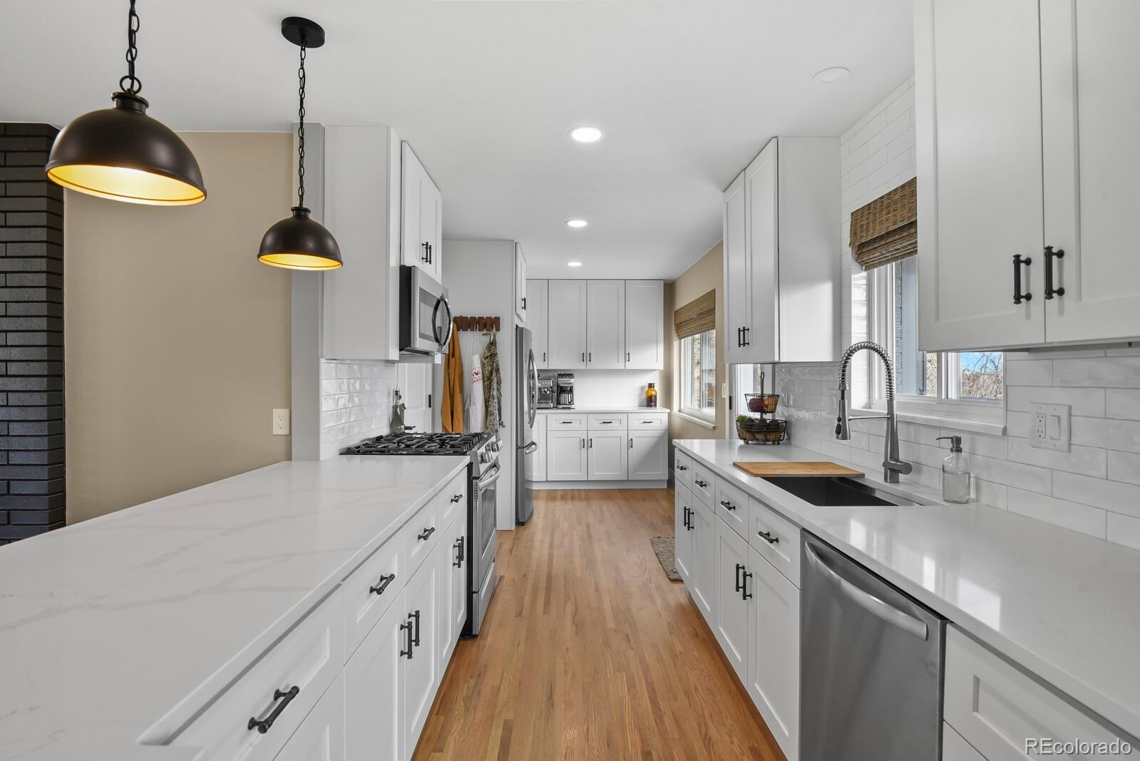 MLS Image #10 for 1115 w hinsdale drive,littleton, Colorado