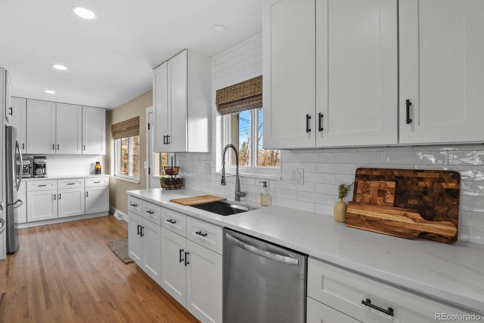 MLS Image #14 for 1115 w hinsdale drive,littleton, Colorado