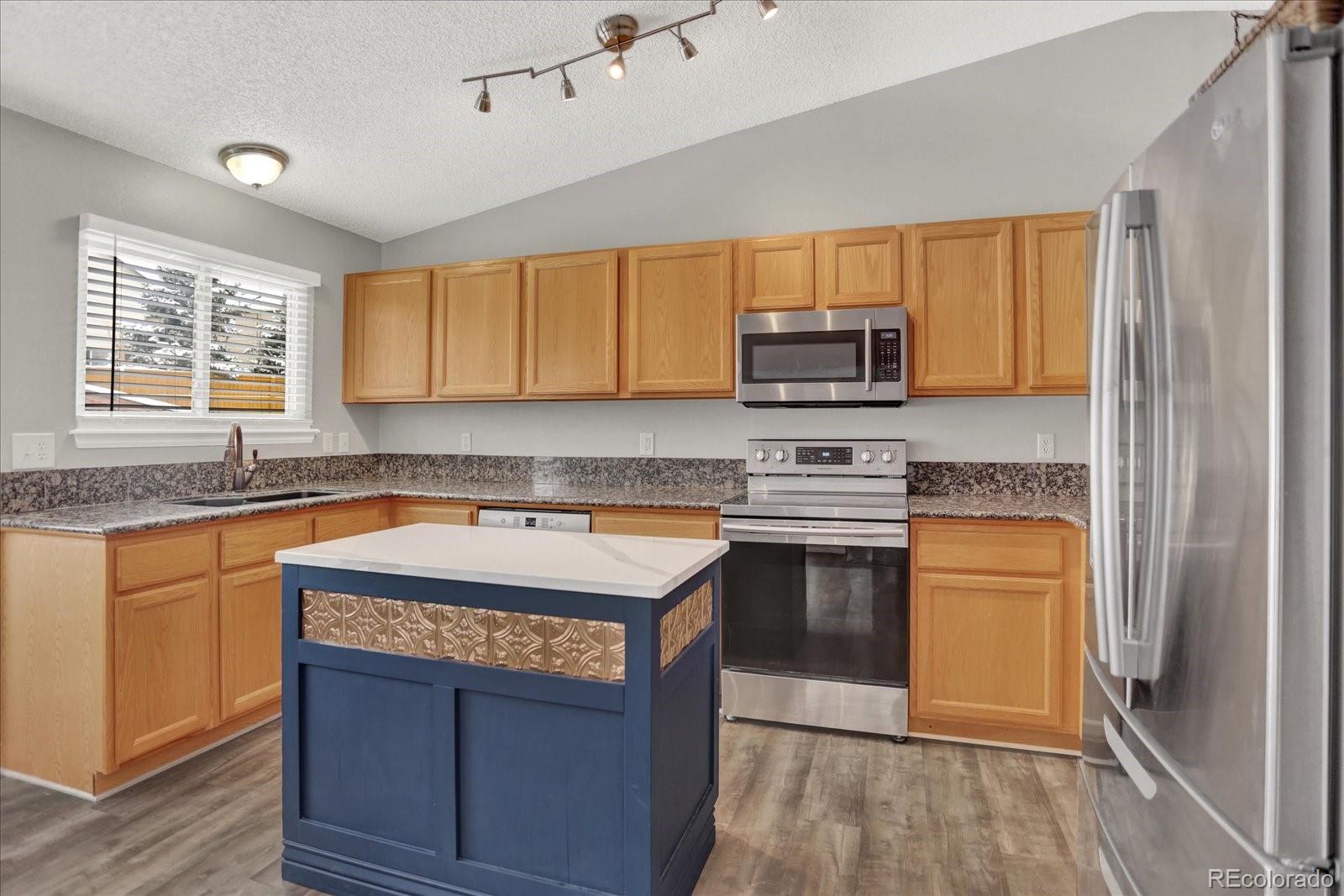 MLS Image #9 for 9689  townsville circle,highlands ranch, Colorado