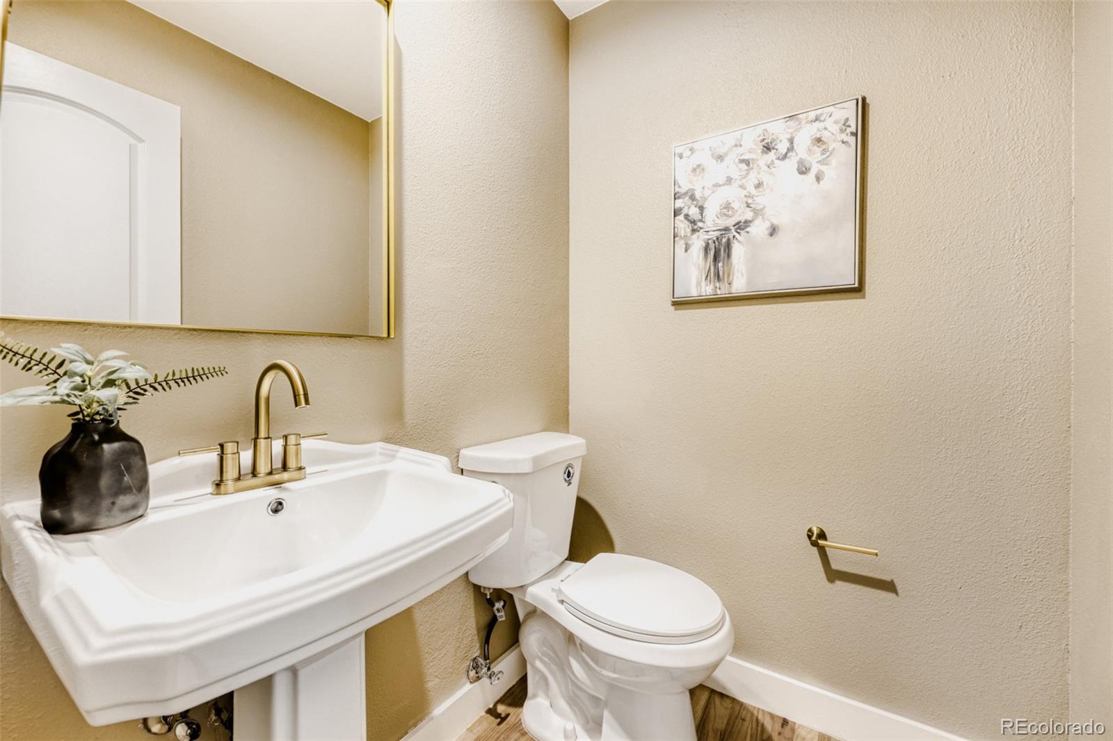 MLS Image #3 for 16762 e prentice circle,centennial, Colorado