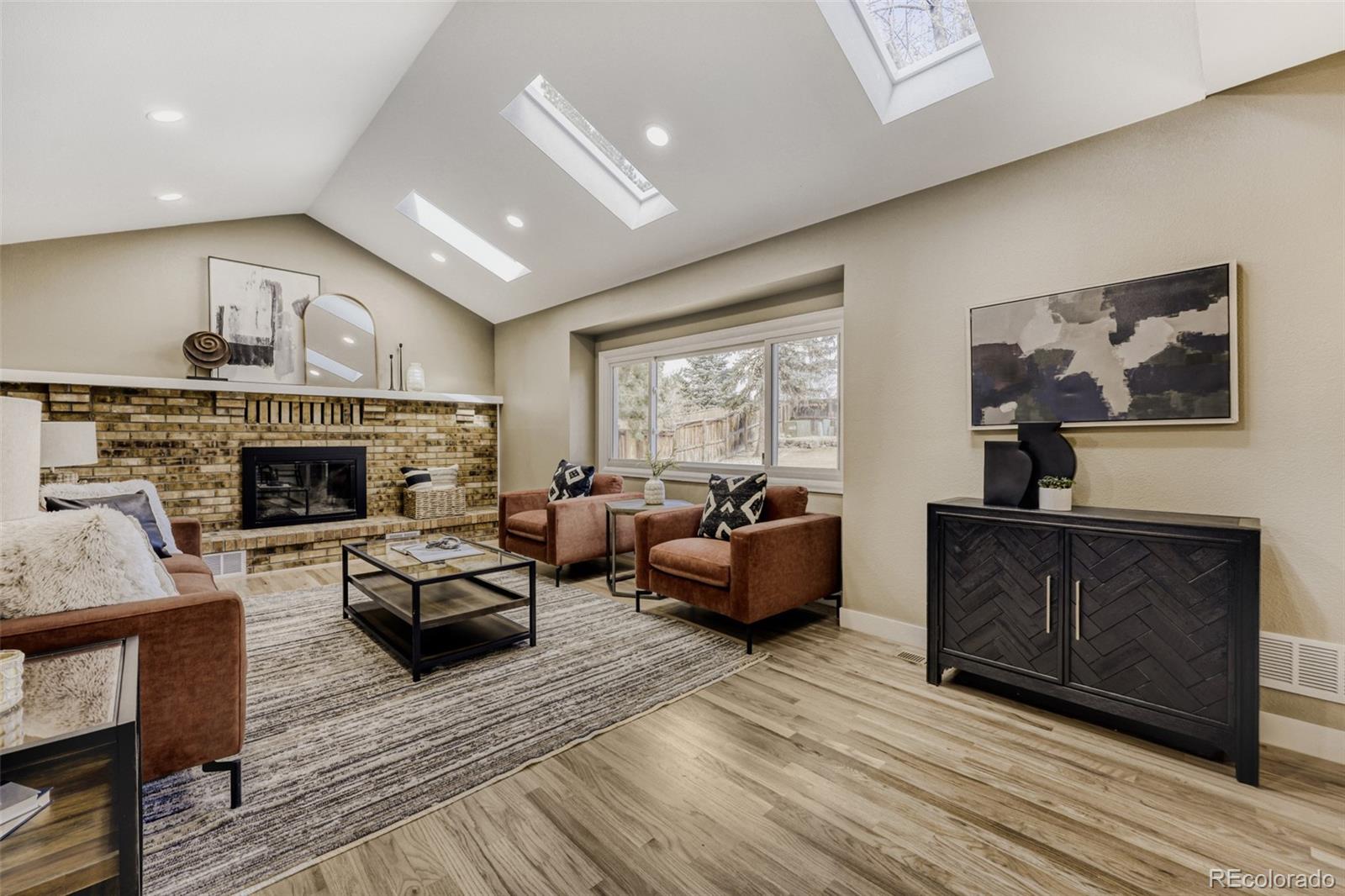MLS Image #4 for 16762 e prentice circle,centennial, Colorado