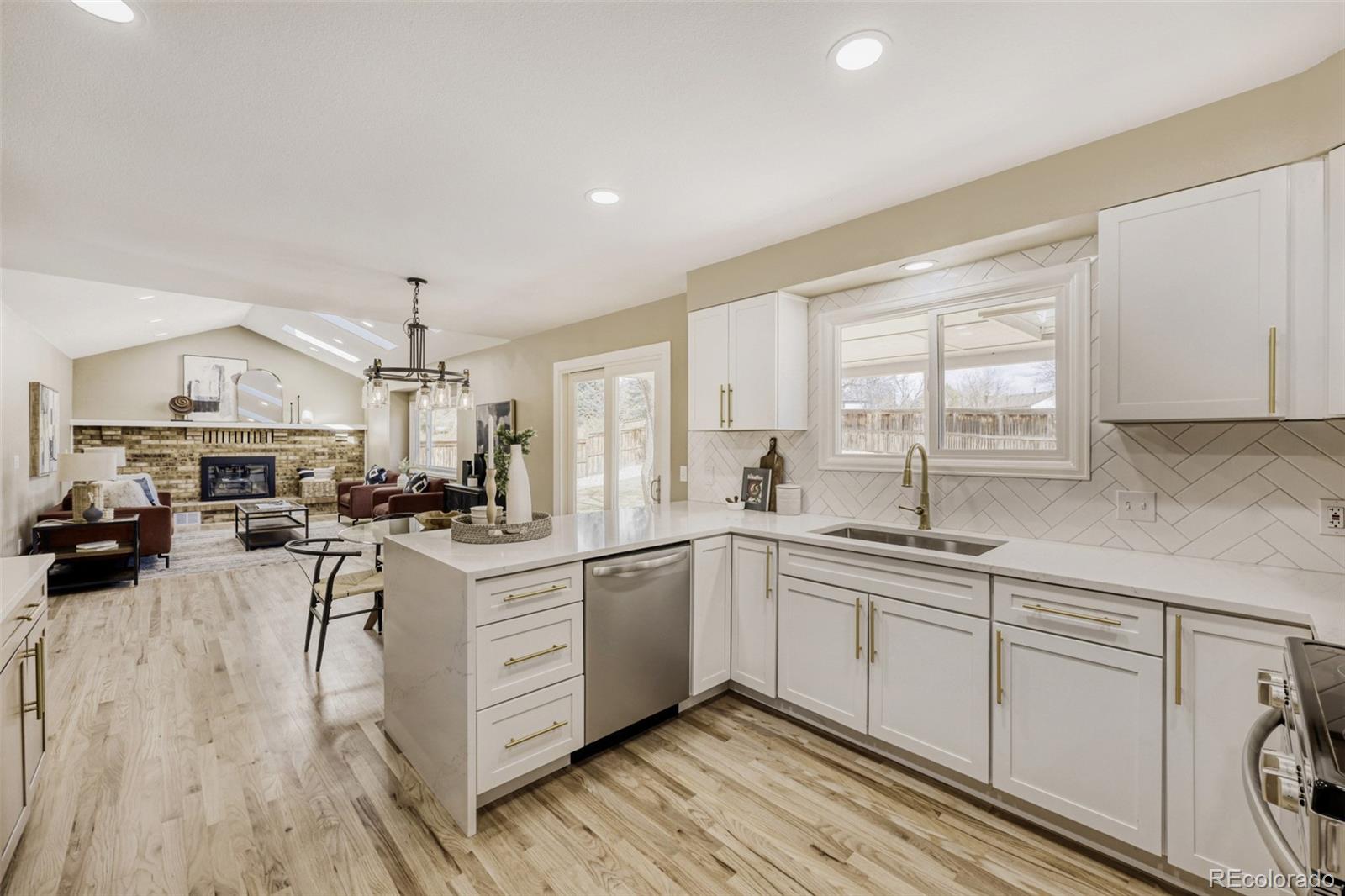 MLS Image #8 for 16762 e prentice circle,centennial, Colorado