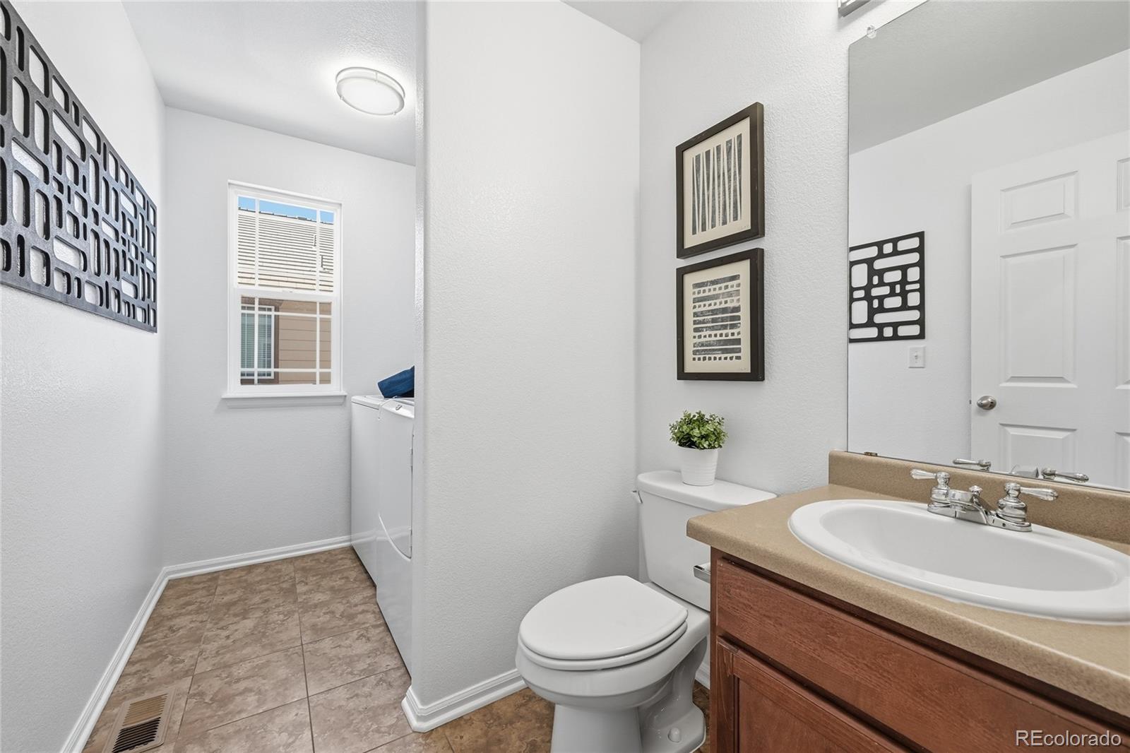 MLS Image #11 for 10104  quintero street,commerce city, Colorado