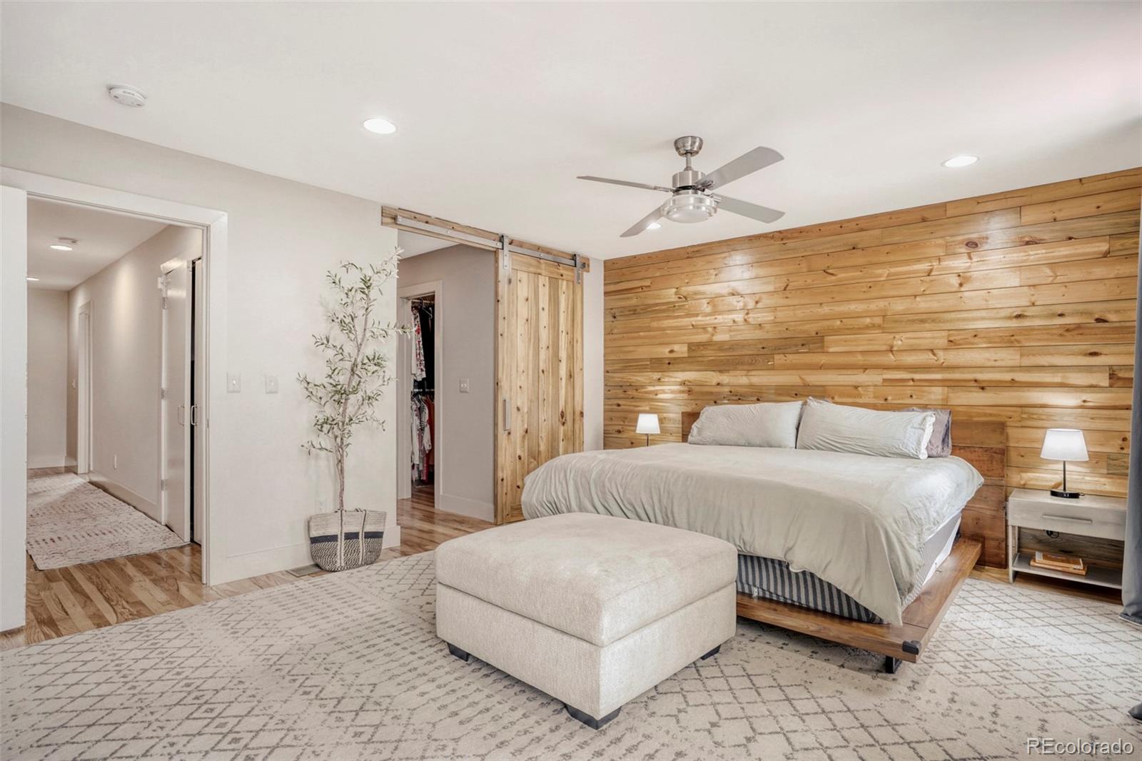 MLS Image #10 for 1562 s lincoln street,denver, Colorado