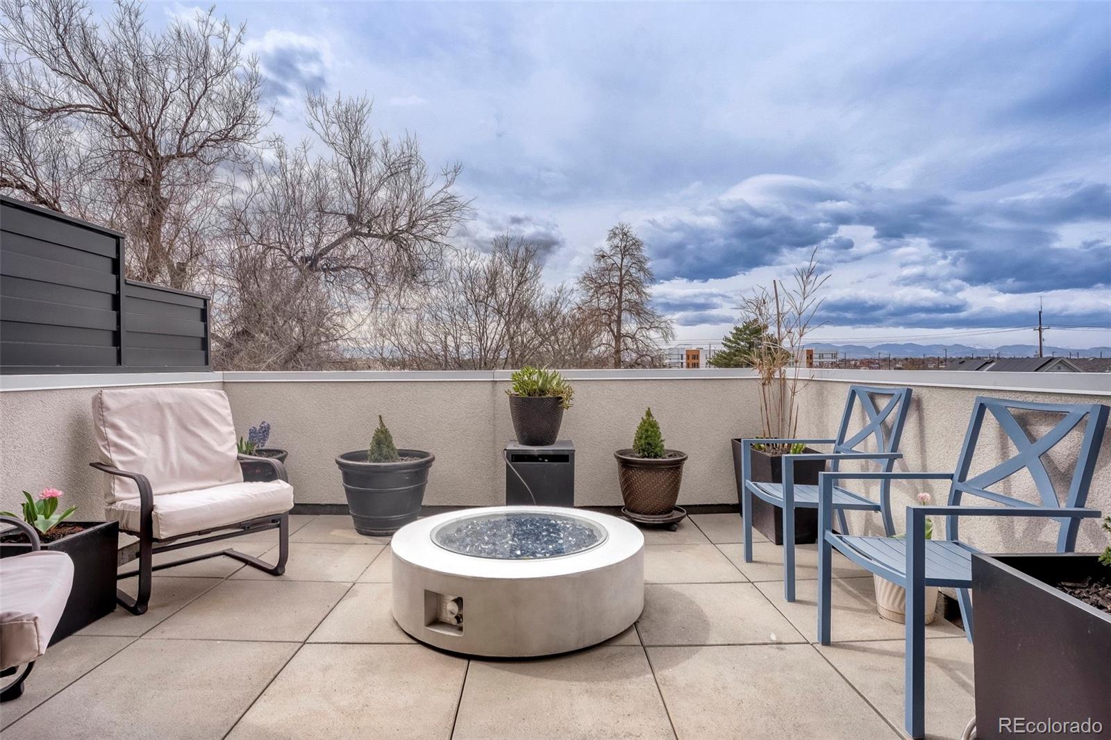 MLS Image #19 for 1562 s lincoln street,denver, Colorado