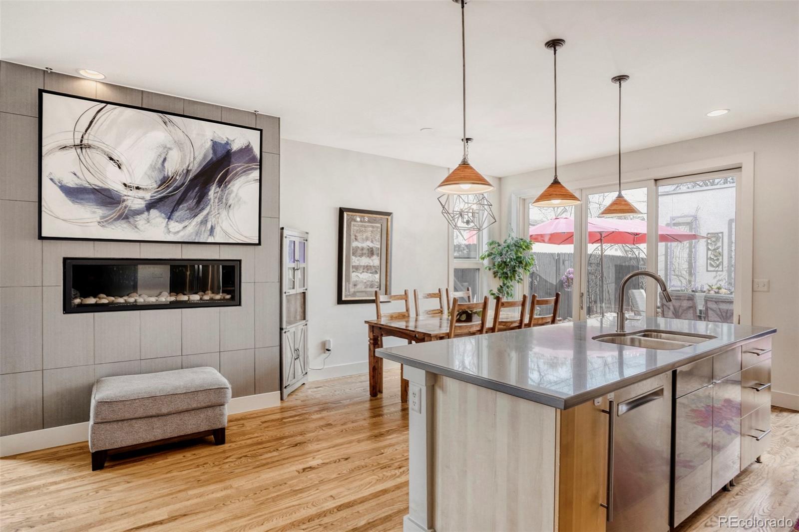 MLS Image #6 for 1562 s lincoln street,denver, Colorado