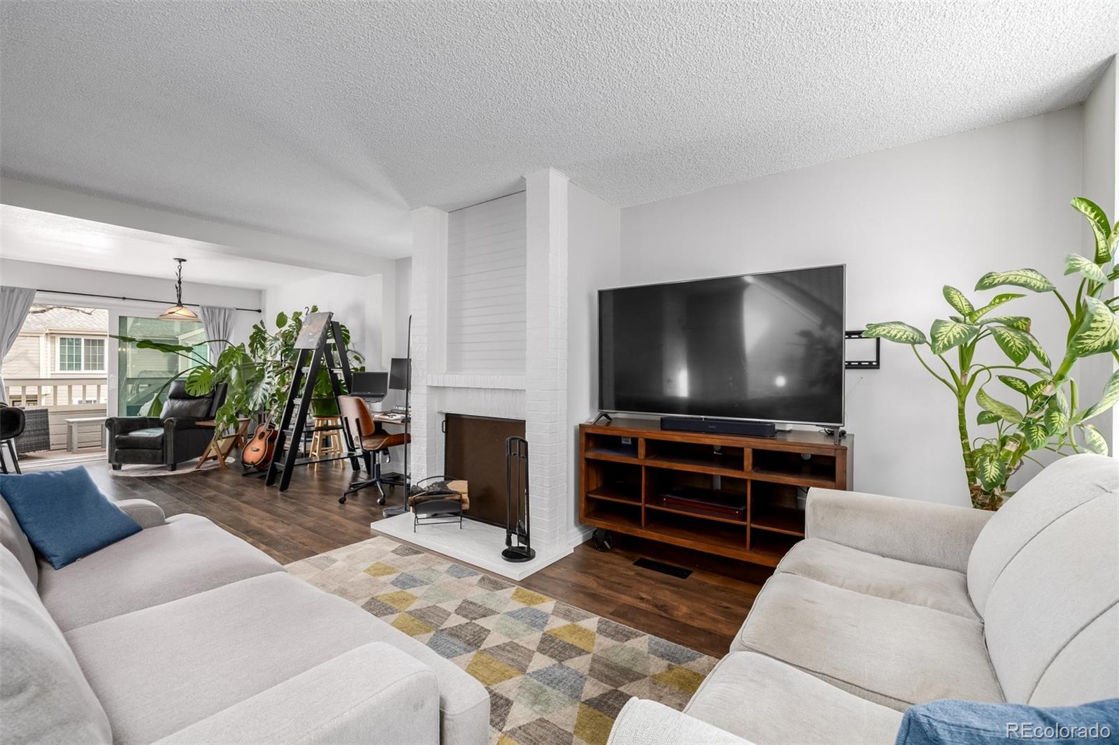 MLS Image #4 for 11143 w 17th avenue 102,lakewood, Colorado